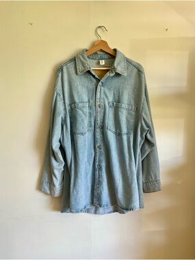 H&M Light Blue Denim Button-Down Shirt